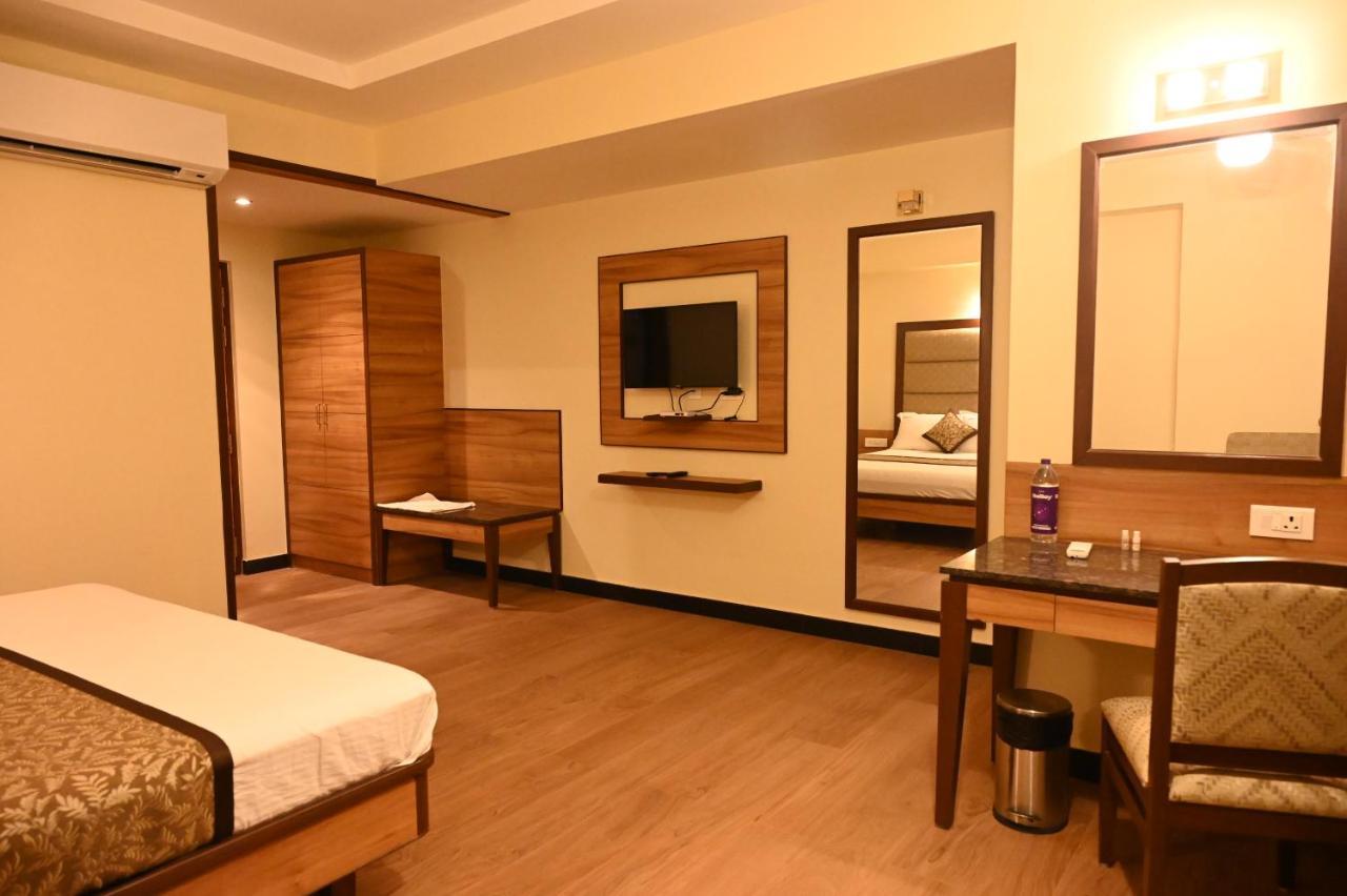 Hotel Sms Grand Imperial Vellore Εξωτερικό φωτογραφία