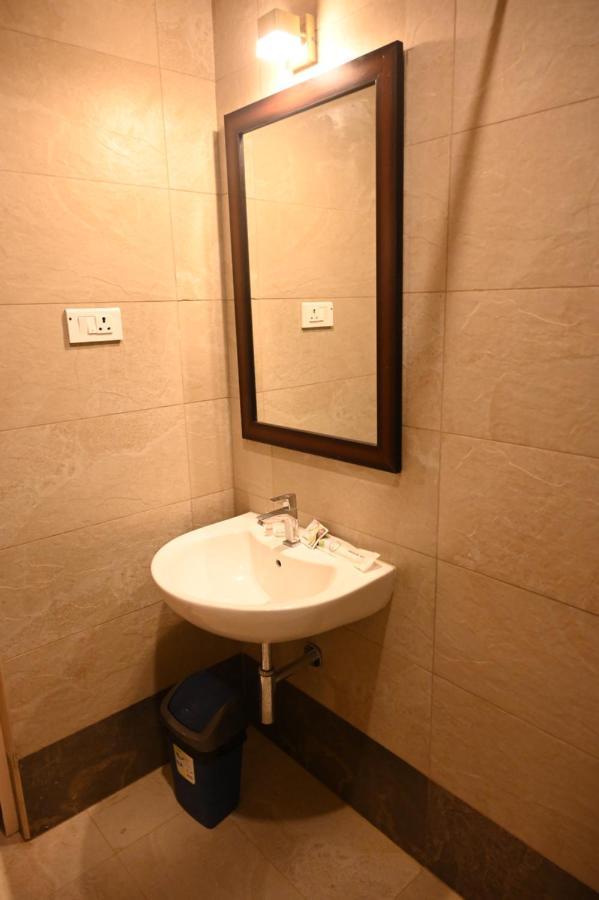 Hotel Sms Grand Imperial Vellore Εξωτερικό φωτογραφία